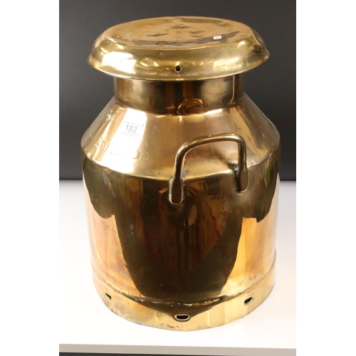 182 - Early to Mid 20th century Brass ' Unigate Creameries Ltd ' Milk Churn, no. 3906, the lid stamped U C... 