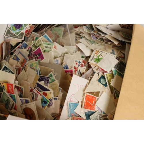 401 - Quantity of Stamps on Paper and Stamps on Envelopes (4 boxes)