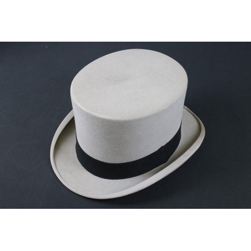 422 - Grey ' Lincoln Bennett ' Top Hat (interior dimension 20cm x 16cm) together with Black Silk ' Henry H... 