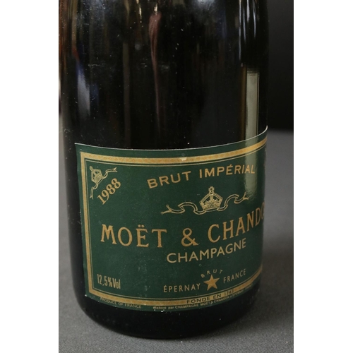 442 - A collection of four bottles of Champagne to include A. Carpenter, Antoine De Clevecy, Moet & Chando... 