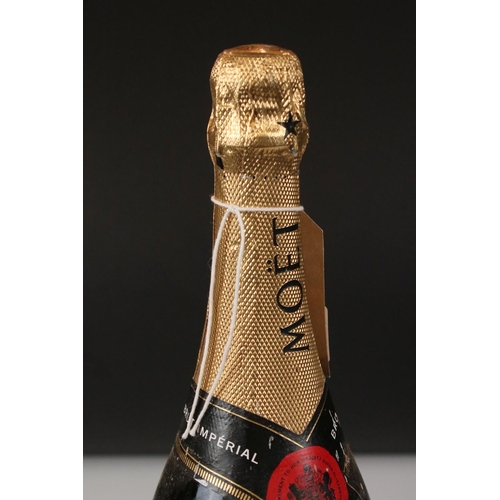 448 - Champagne - Moet & Chandon Brut, NV, magnum, 1B