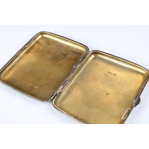 225A - Victorian Silver rounded rectangular Cigarette Case, the lid decorated with an enamelled hunting sce... 