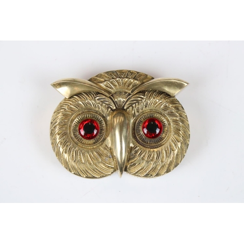 232 - Vesta case in the form of an owl with glass eyes