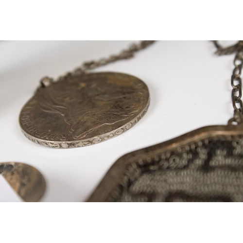 244 - A small group of silver collectables to include tea spoons, anointing spoon, hallmarked silver holde... 