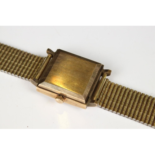 317A - A gents Zenith automatic Respirator wristwatch in 9ct gold case with gold plated bracelet strap.