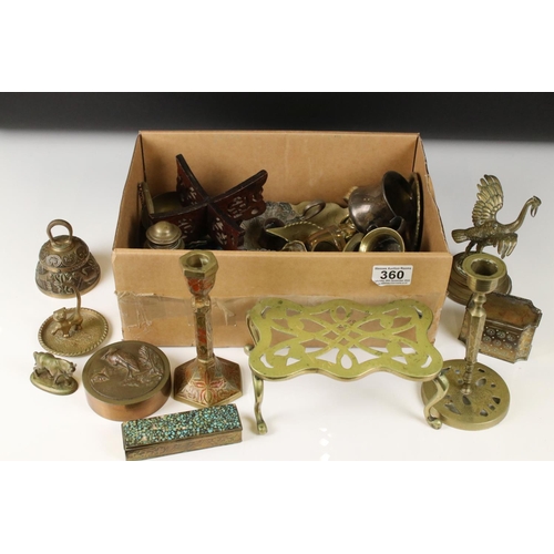 360 - A box of mixed metalware to include brass trinket boxes, candlesticks and animal figures...etc..