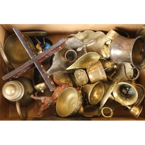 360 - A box of mixed metalware to include brass trinket boxes, candlesticks and animal figures...etc..