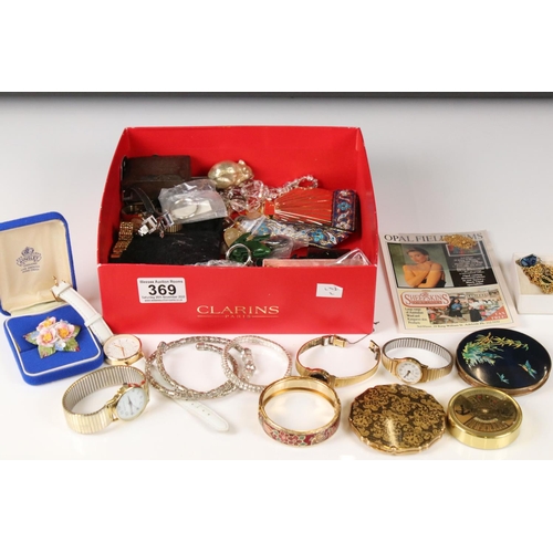 369 - Box of mixed collectables, to include Seiko watch, Aynsley brooch, jewellery etc