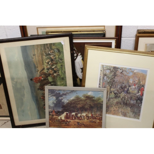 517 - Eight Framed and Glazed Prints including Terence Cuneo ' The Deputy's Deputy ', R M Meadows Stipple ... 