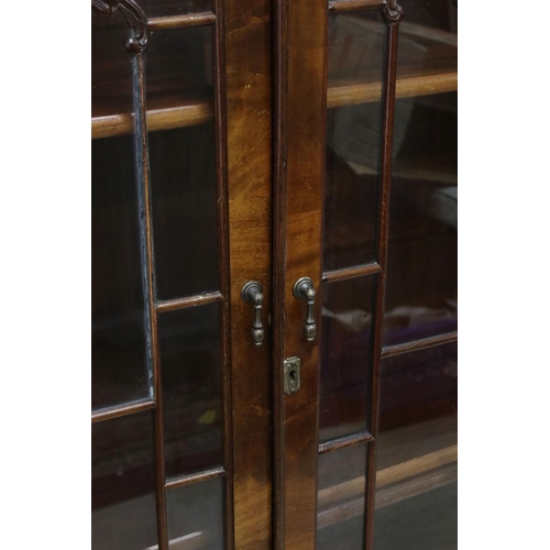 571 - George III style Mahogany Display Cabinet, the pair of glazed astragel doors opening to three adjust... 