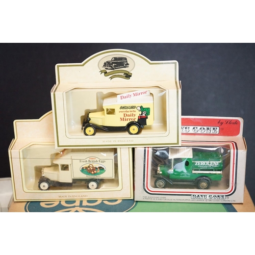 1105 - 130 Boxed Lledo diecast models to include Days Gone and Promotional models (diecast ex, boxes gd ove... 