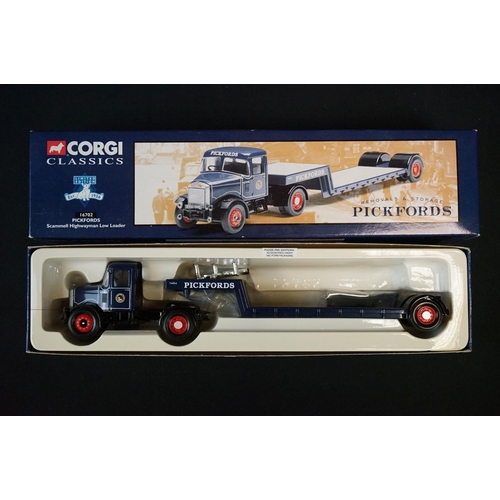 1109 - Eight boxed Corgi Pickfords diecast models to include 17904, CC10202, CC11401, 16702, 30501, 16704, ... 