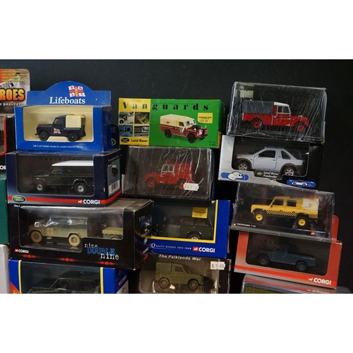 1116 - 36 Boxed / cased diecast models to include 12 x Oxford Diecast (2 x Oxford Roadshow, 2 x 1:76 Railwa... 