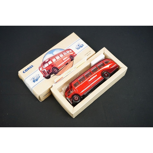 1130 - 21 Boxed Corgi Classics diecast models to include 7 x Classic Commercials from Corgi (97199 ltd edn,... 