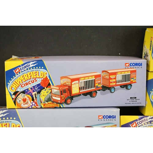 1132 - 11 Boxed Corgi Classics Chipperfields Circus diecast models with certificates to include 97957, 9788... 