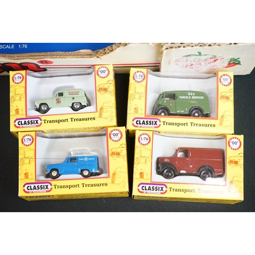 1145 - 32 Boxed diecast models to include 14 x Base Toys B-T 1:76 models (B108A - Bristol Lodekka, DA51 - B... 