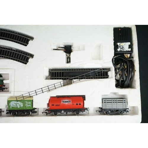 177A - Boxed Hornby R826 Electric Train set with locomotive, 5 x items of rolling stock, track and power ca... 