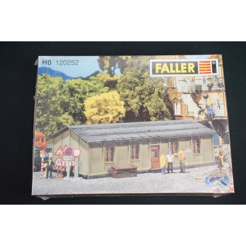 237 - 10 Boxed Faller HO gauge plastic model kits to include 5 x sealed examples, includes 190175, 120251,... 