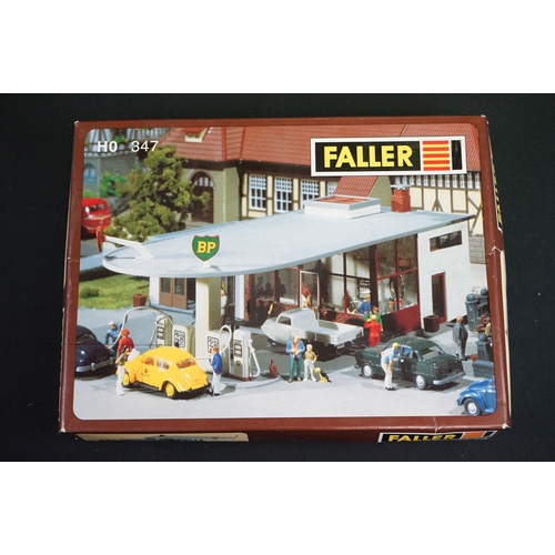 237 - 10 Boxed Faller HO gauge plastic model kits to include 5 x sealed examples, includes 190175, 120251,... 