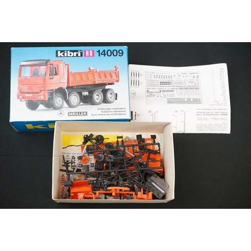 240 - Collection of raound 70 boxed Kibri HO gauge plastic model kits, all various lorries & commercia veh... 