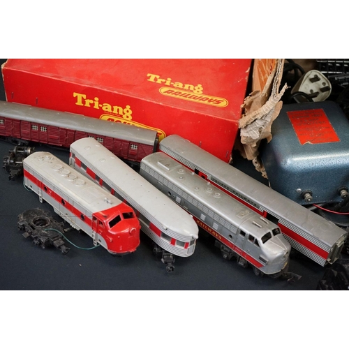 247 - Quantity of OO gauge model railway, mainly Triang, includes boxed R322 operating Royal Mail Coach Se... 