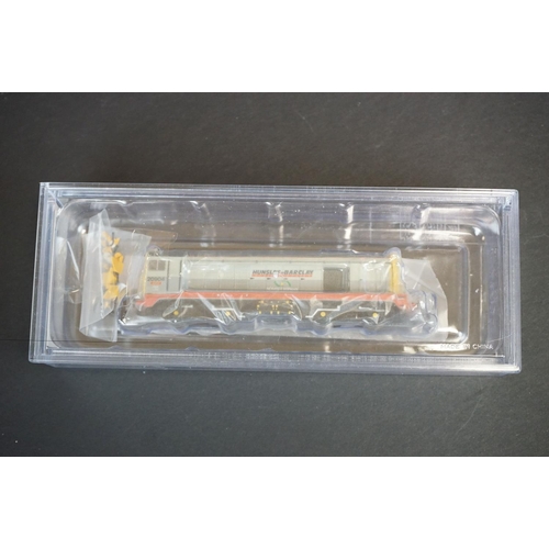 261 - Cased / boxed N gauge Graham Farish by Bachmann 371-035 Class 20 Twin Pack Hunslet-Barclay