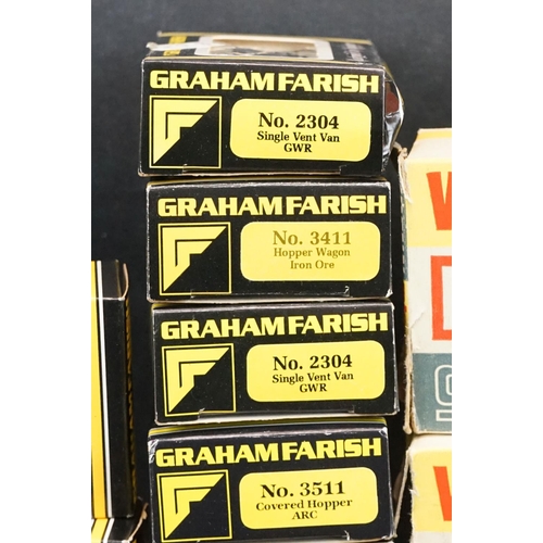 273 - 22 Boxed N gauge items of rolling stock to include Graham Farish, Wrenn, Peco wagon kits and Dapol, ... 