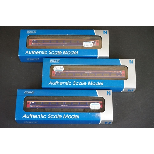 275 - 14 Boxed / cased Dapol N gauge items of rolling stock to include 2P-005-000#41103 MK3 Coach First Gr... 