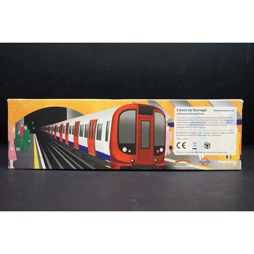 293 - Three boxed Bachmann London Underground S Stock Carriage models to include 2 x 35-995E  M2 Coach and... 