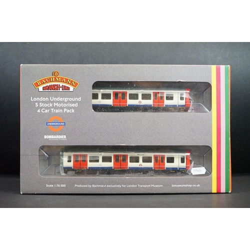 298 - Boxed Bachmann OO gauge 35-990B London Underground S Stock Motorised 4 Car Train Pack 21 DCC