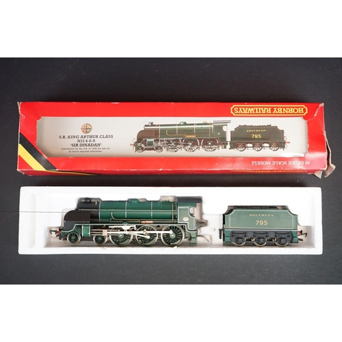 299 - Three boxed Hornby OO gauge locomotives to include R154 SR Loco Sir Dinadan, R084 BR Class 29 Diesel... 