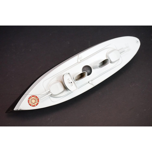 334 - Boxed Sutcliffe all metal Valiant clockwork Battleship model in black & grey, complete with accessor... 