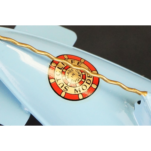 335 - Boxed Sutcliffe Model tinplate Unda Wunda clockwork diving submarine in pale blue, decals, paint and... 