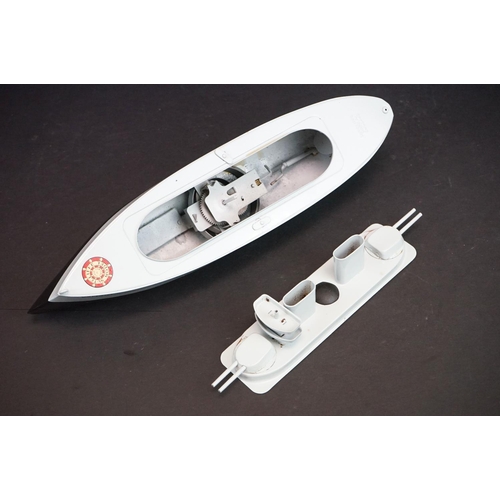 338 - Boxed Sutcliffe all metal Valiant clockwork Battleship model in black & grey, complete with accessor... 