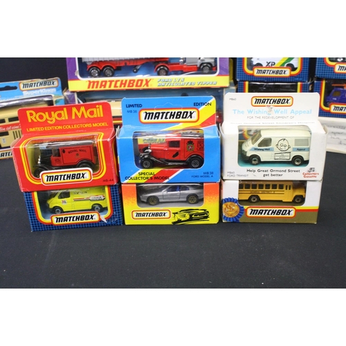 1271 - 16 Boxed Matchbox diecast models to include 3 x Super Kings (K-18 Ford LTS Articulated Tipper, K-16 ... 