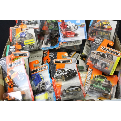 1276 - 110 Carded Matchbox diecast models featuring Hot Wheels, to include '51 Hudson Hornet, Star Wars, MB... 