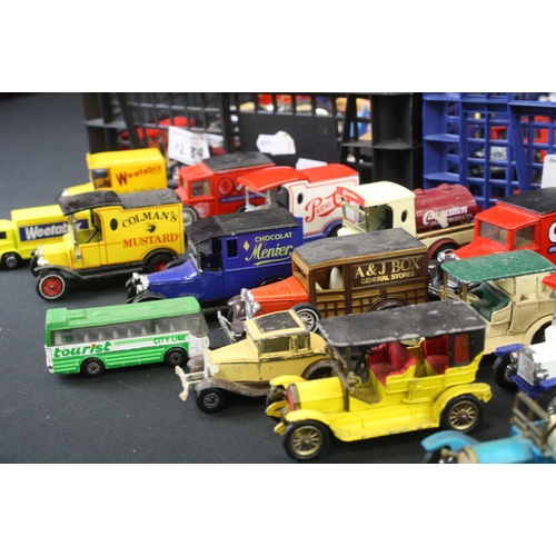 1284 - Around 120 diecast models, to include mid 20th C examples, featuring Lledo, Matchbox, Oxford Diecast... 