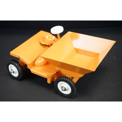 349 - Boxed Sutcliffe Model Trojan Dumper Steel Construction model in orange, ex