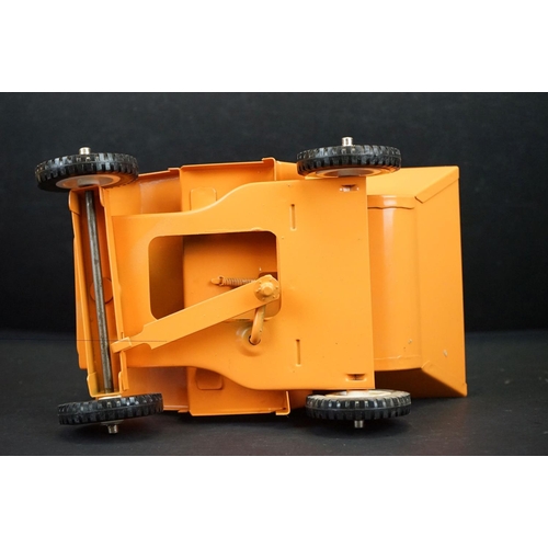 349 - Boxed Sutcliffe Model Trojan Dumper Steel Construction model in orange, ex