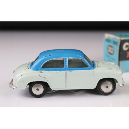 1340 - Boxed Corgi 202 Morris Cowley Saloon diecast model in two tone off white/blue colourway, blue outer ... 