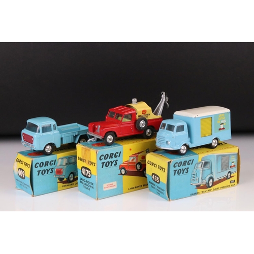 1370 - Three boxed Corgi diecast models to include 4175S Land Rover Breakdown Truck (diecast with paint chi... 