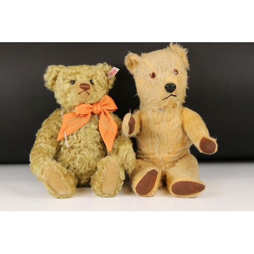 65 - Steiff Club Edition 2009 Teddy Bear, with original stud and label to ear, 32cm long together Mid 20t... 