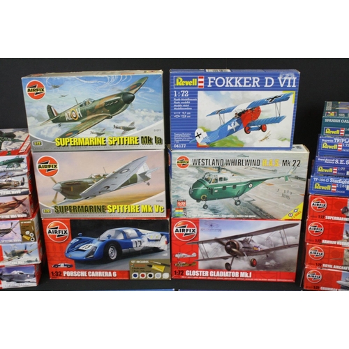 356 - 24 Boxed & unbuilt plastic model kits to include 15v x Airfix, 8 x Revell and 1 x Academy, features ... 