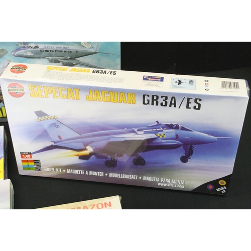 359 - 14 Sealed boxed Airfix plastic model kits to include 2 x 1/72 07004 BAC TSR-2, 1/48 09180 HS Buccane... 