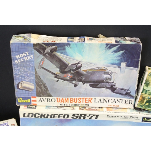 360 - Seven boxed plastic model kits, to include Airfix 1:72 B-25 Mitchell, Sepecat Junior, 1:32 1910 B Ty... 