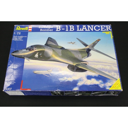 362 - 11 Boxed Plastic model kits to include 3 x Meng 1/72 DS004 Light Fighter Bomber kits, 3 x AMK 1/48 k... 