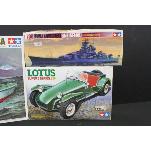 372 - Three boxed Tamiya plastic model kits to include 1/72 Vosper Fast Patrol Boat Perkasa, 1/24 Lotus Su... 