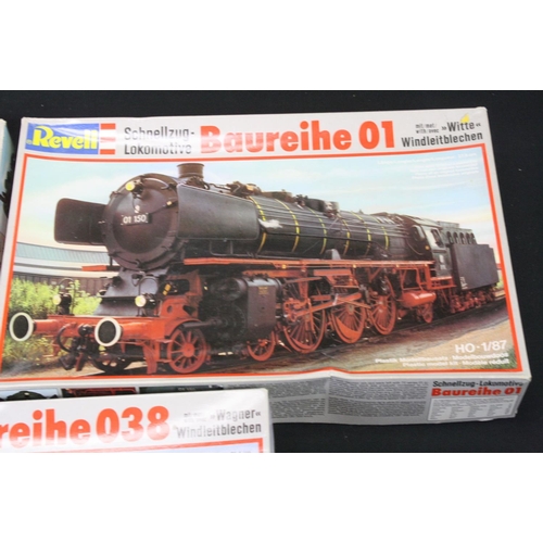 376 - Seven boxed & unbuilt Revell 1/87 plastic model locomotive kits to include 2164 Baureihe 01, 2165 Pr... 