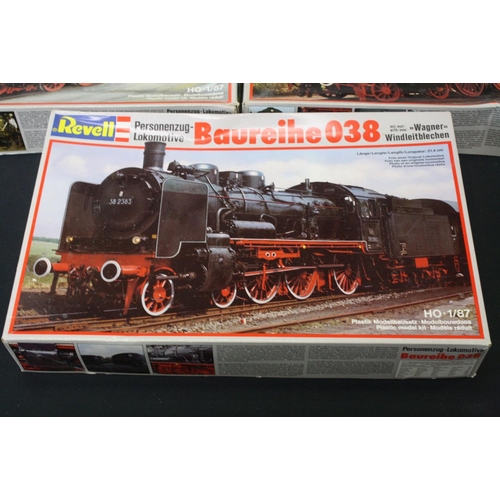 376 - Seven boxed & unbuilt Revell 1/87 plastic model locomotive kits to include 2164 Baureihe 01, 2165 Pr... 