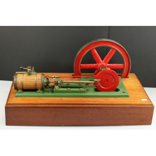 311 - Stationary Beam Engine in the Stuart Turner style, unmarked, main body green with red, wooden base, ... 